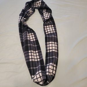 Plaid Old Navy Infinity Scarf